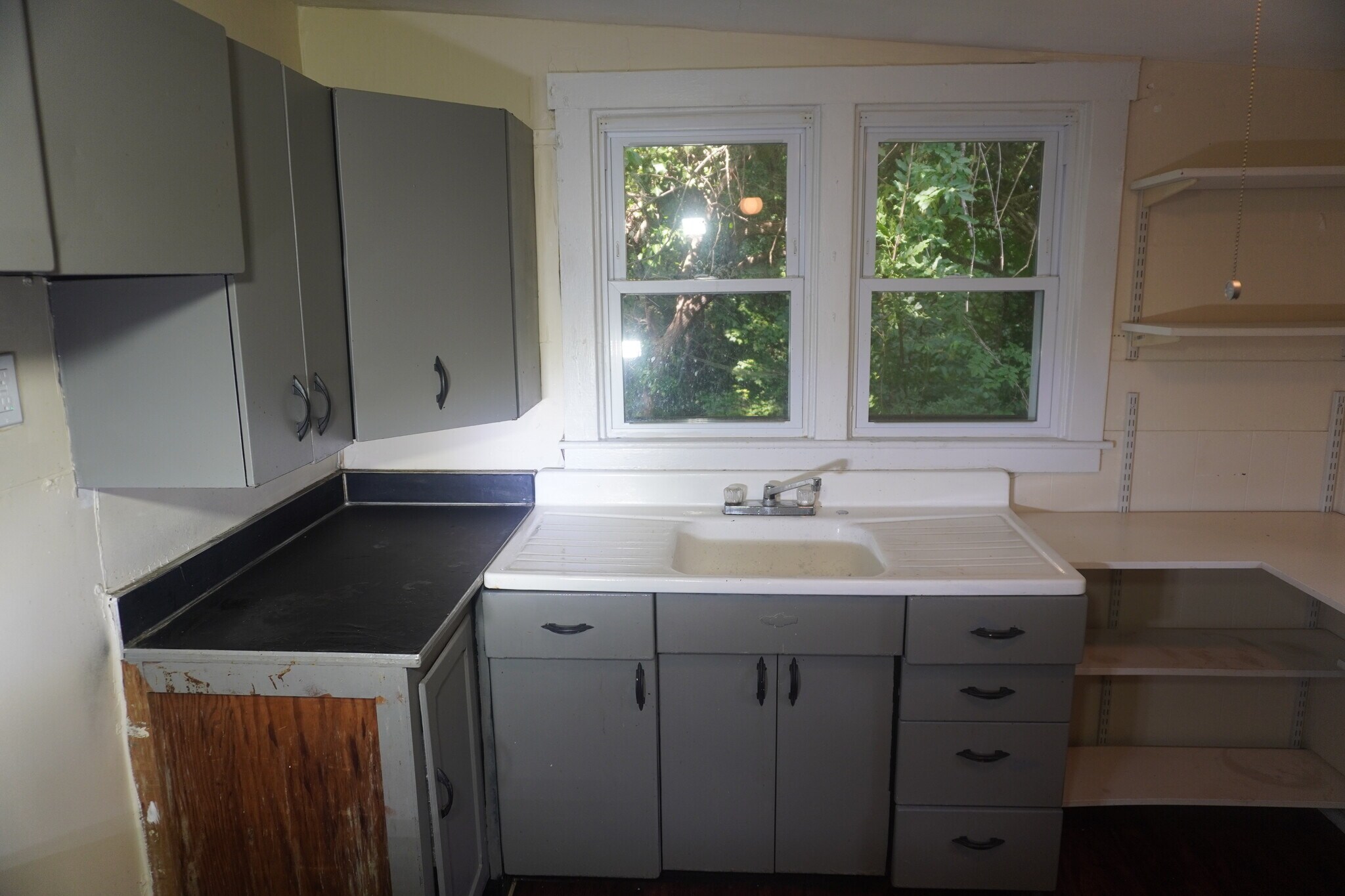 Building Photo - 2214 Vandermast Ln