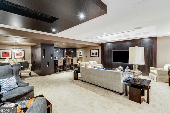 Building Photo - 3376 Peachtree Rd NE