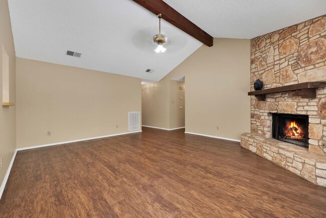 Building Photo - 6427 Ridge Pl St