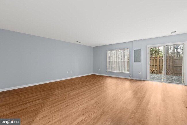 Building Photo - 15788 Nimes Ct