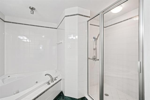 Building Photo - 4016 Willow Ridge Dr