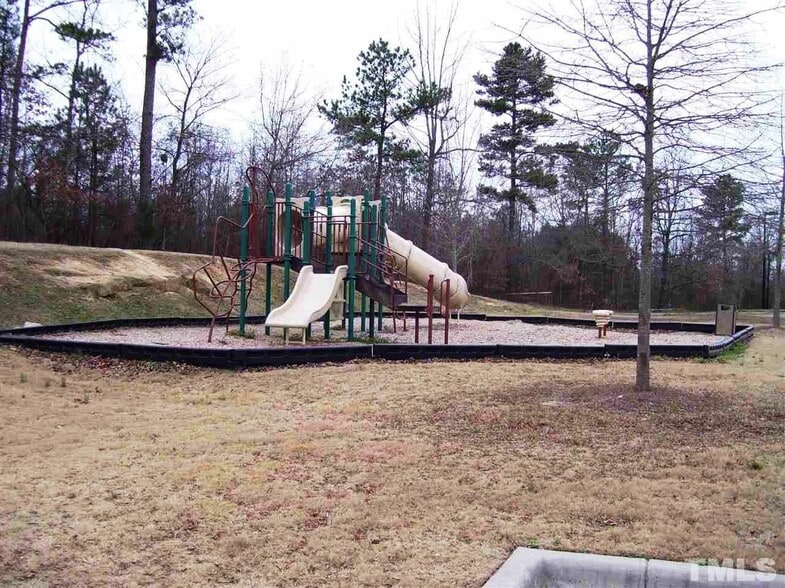 Building Photo - 912 Savin Landing