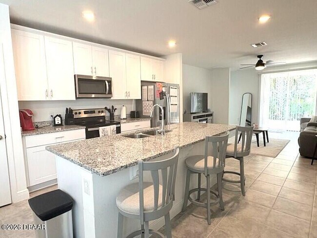 Building Photo - 166 Pitching Wedge Dr