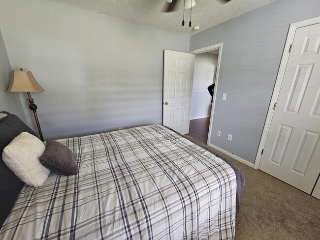 Building Photo - 1541 Clan Campbell Dr