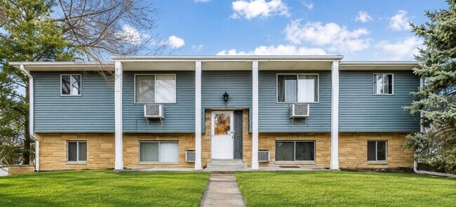 Building Photo - 6573 Prairie St