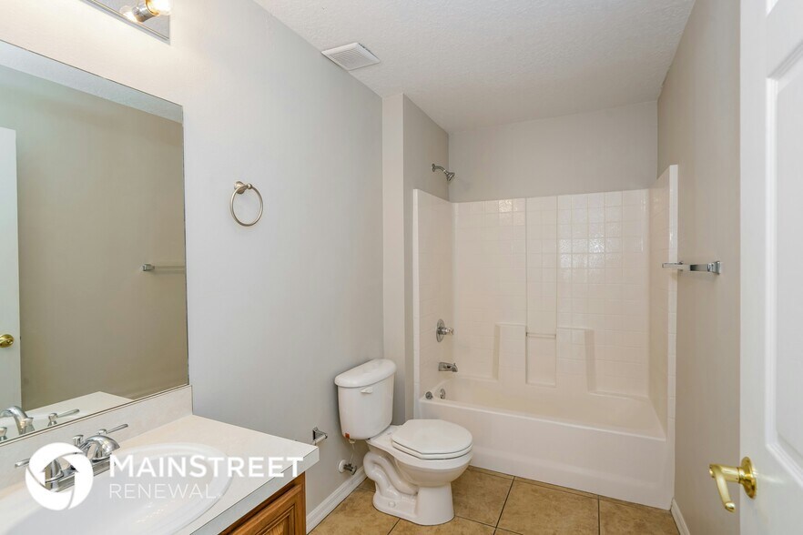 Building Photo - 2262 Blackwood Dr