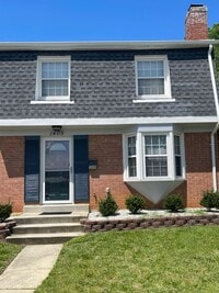 Building Photo - 1405 Potomac Heights Dr