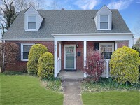 Building Photo - Cozy, yet spacious Cape close to Carytown!