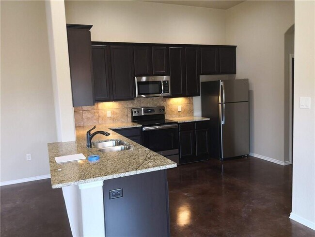 Building Photo - 233 Joanne Lp