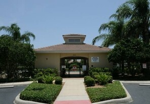 Building Photo - 3657 Parkridge Cir