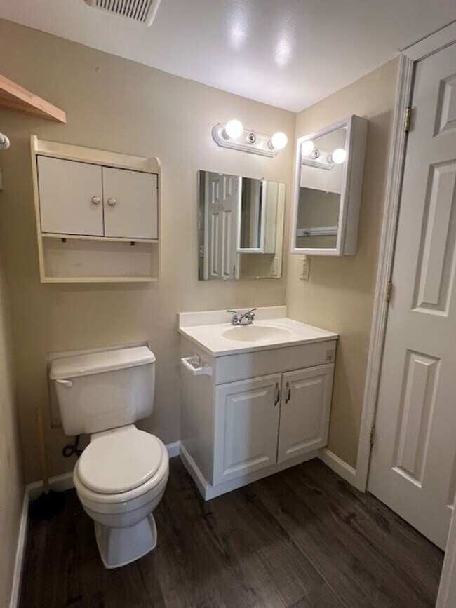 Building Photo - CONDO WITH LOFT IN GAITHERSBURG