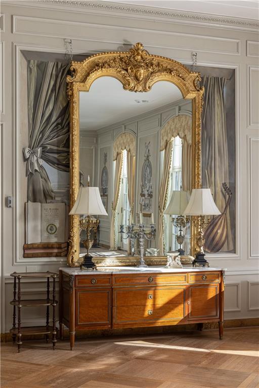 Building Photo - 115 Narragansett Ave