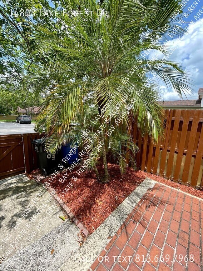 Building Photo - 14803 Lake Forest Dr