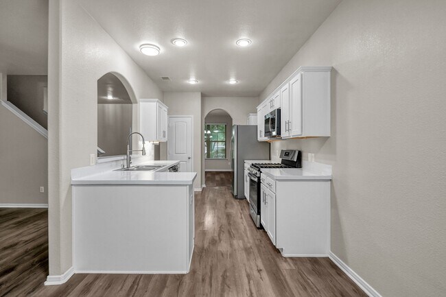 Building Photo - 9575 E Woodmark