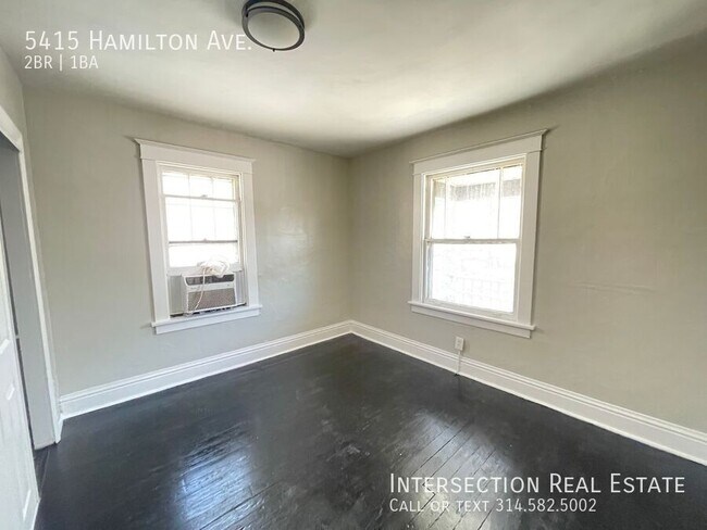 Building Photo - Spacious 2 Bed/1Bath w/Updated Kitchen