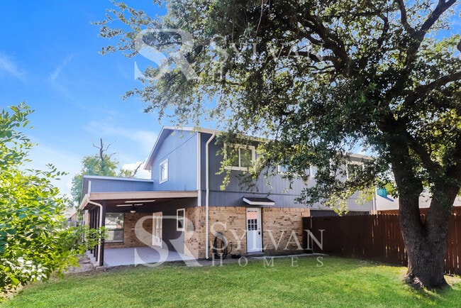 Building Photo - Life Just Got Better!