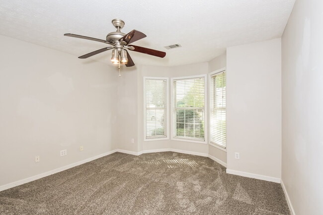 Building Photo - 2585 Fairmont Park Ct