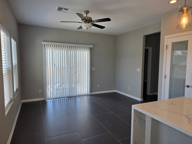 Building Photo - Beautiful new build-Never been lived in with pull through 3 car garage in Fort Mohave AZ