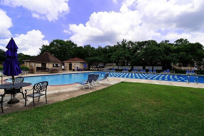 Building Photo - 14202 Ella Lee Ln