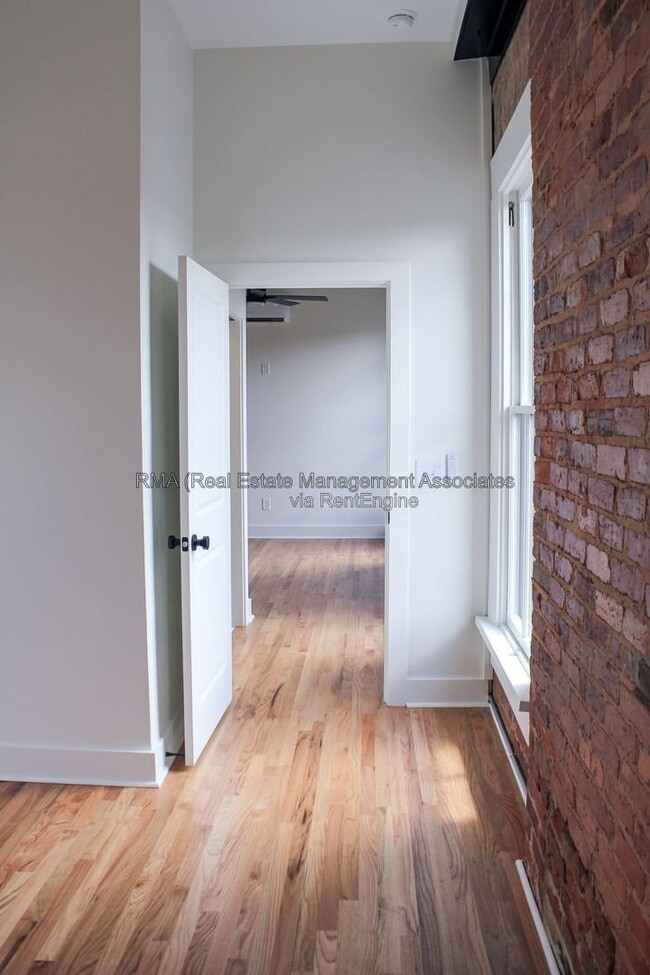 Building Photo - 6 Zebulon Street