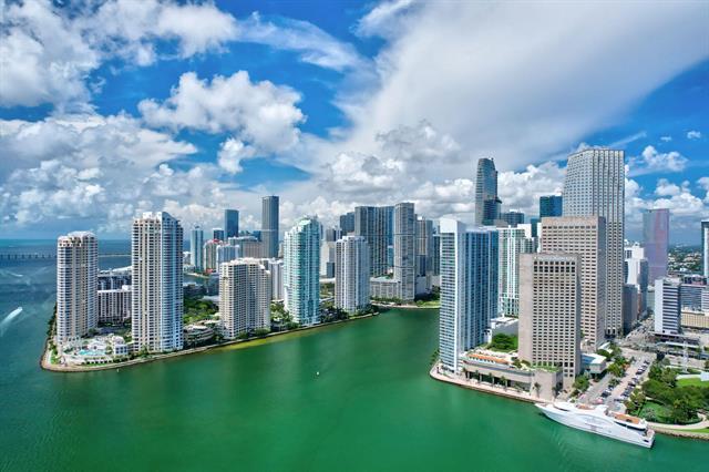 Building Photo - 701 Brickell Key Blvd