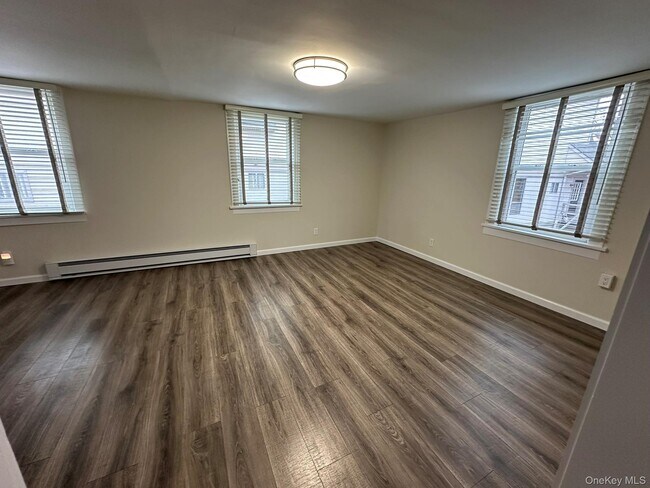 Building Photo - 973 NY-22