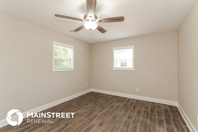 Building Photo - 4716 Lawrence Orr Rd