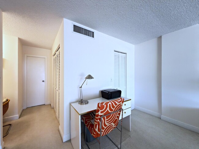 Building Photo - 3546 S Ocean Blvd