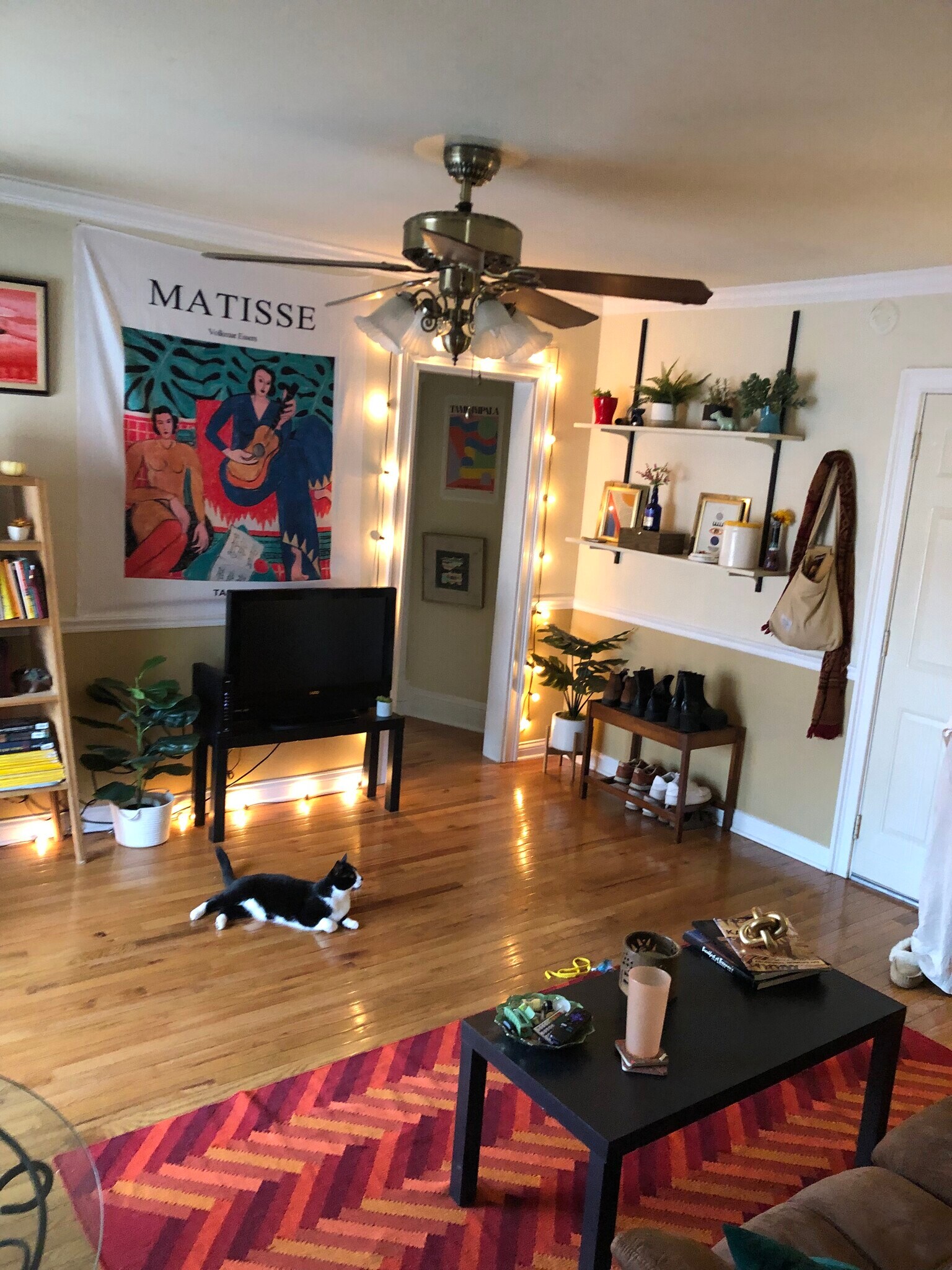 Building Photo - 811 Washtenaw Ave