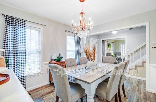 Building Photo - 109 Fort St