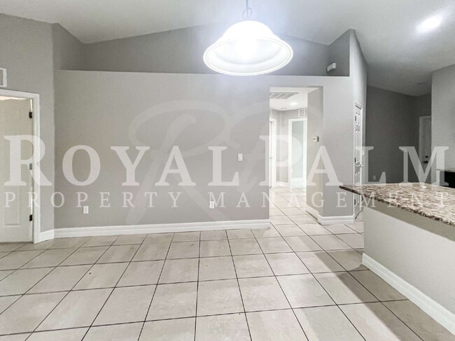 Building Photo - Cozy Up Long-Term & Leaf It All Behind – 3BR/2BA Duplex + Garage & The Favorite Perk: Screened. L...