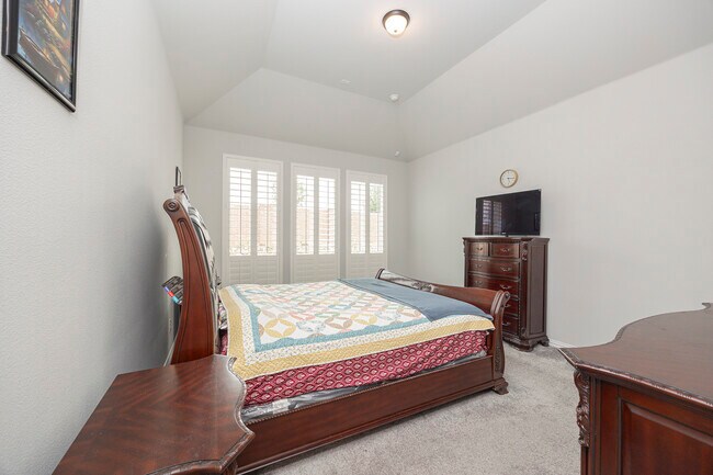 Building Photo - 6248 Mulberry Creek Ln