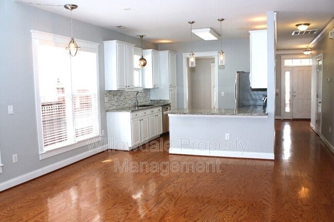 Building Photo - 107 Bridgegate Dr