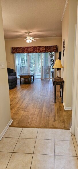 Building Photo - 142 Scotch Broom Dr