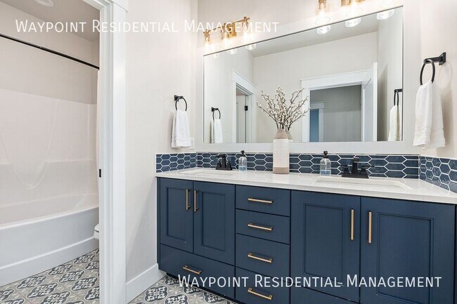 Building Photo - 3570 E Interstellar Ct