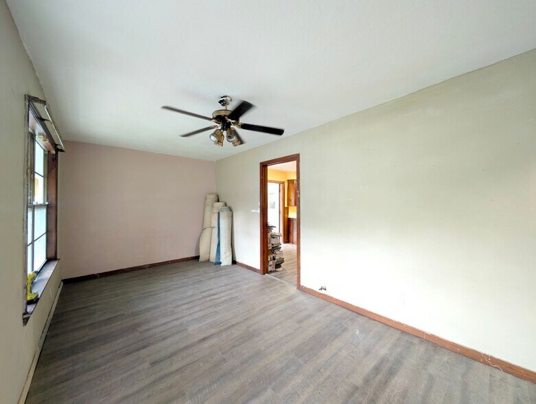 Building Photo - 4515 Booker St