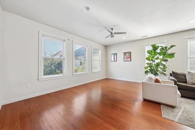 Building Photo - 2608 Thomas Ave