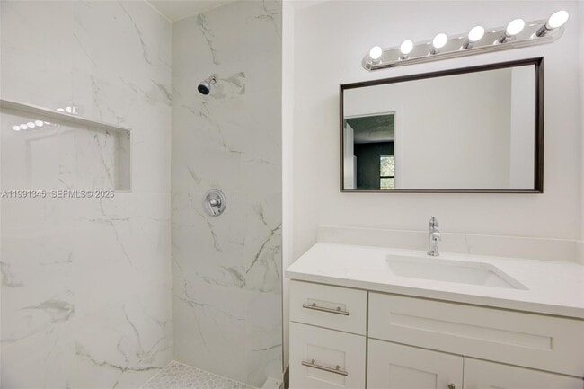 Building Photo - 851 NE 209th Terrace