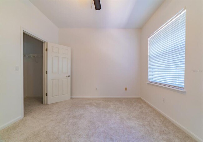 Building Photo - 528 Jasmine Way