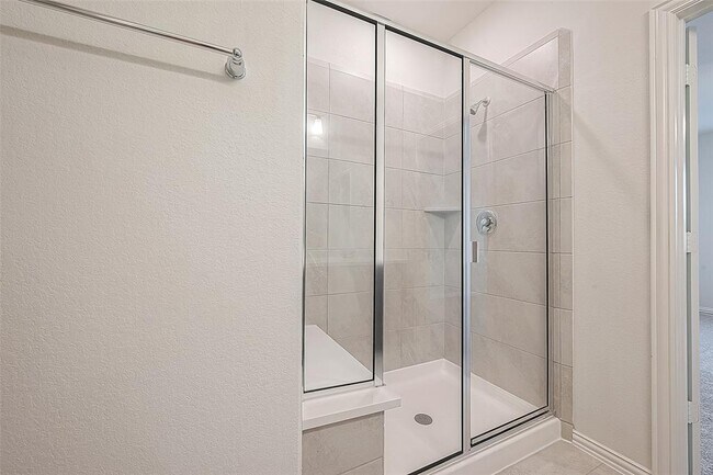 Building Photo - 27966 Western Crk Ct