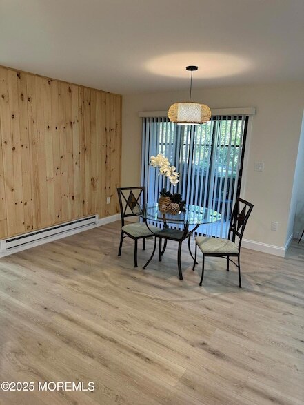 Building Photo - 169 Amberly Dr