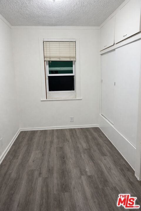 Building Photo - 993 W Hays St