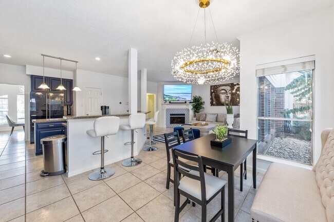Building Photo - 15826 Jamie Lee Dr