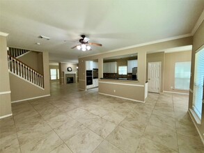 Building Photo - 14009 Hollow Canyon Ln