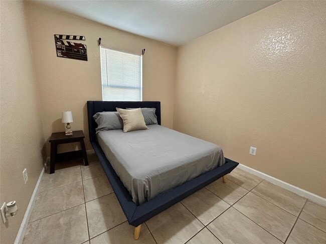 Building Photo - 13207 Gatton Park Dr