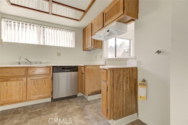 Building Photo - 604 N Kenwood St