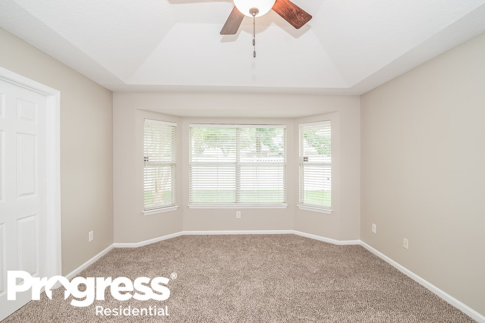Building Photo - 573 Redberry Ln