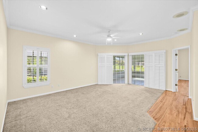 Building Photo - 7362 Pine Creek Way