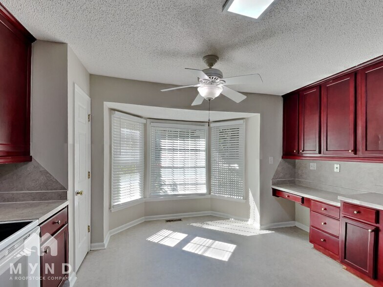 Building Photo - 727 Twin Brooks Ct