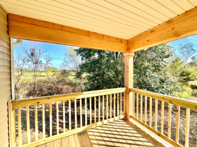 Building Photo - 1215 Corporate Dr